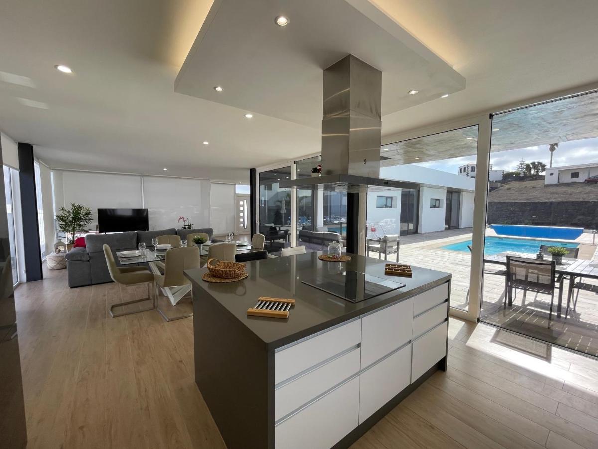 Eslanzarote Eco Villa Tony, Heated Pool, Jacuzzi, Sat Tv, Super Wifi La Costa Exterior photo