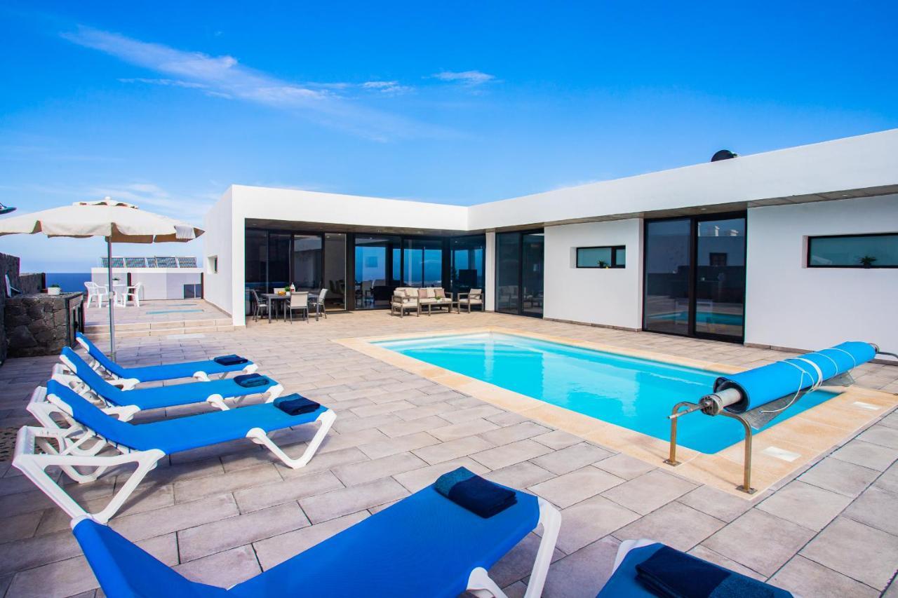 Eslanzarote Eco Villa Tony, Heated Pool, Jacuzzi, Sat Tv, Super Wifi La Costa Exterior photo